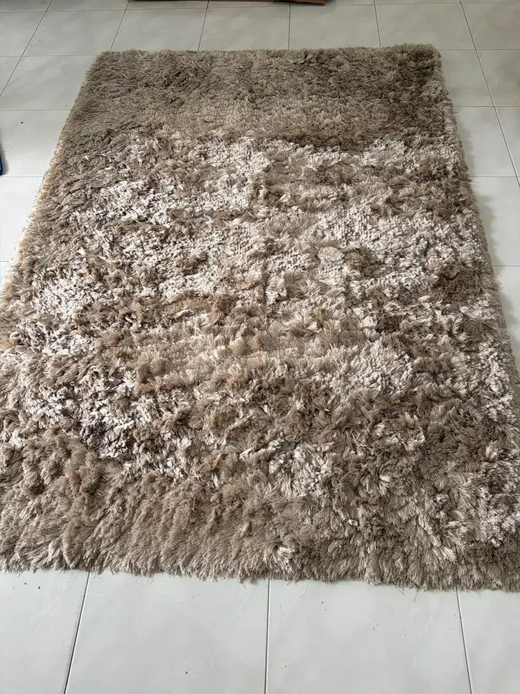 Karpet bekas ukuran 1 m x 1,5 m