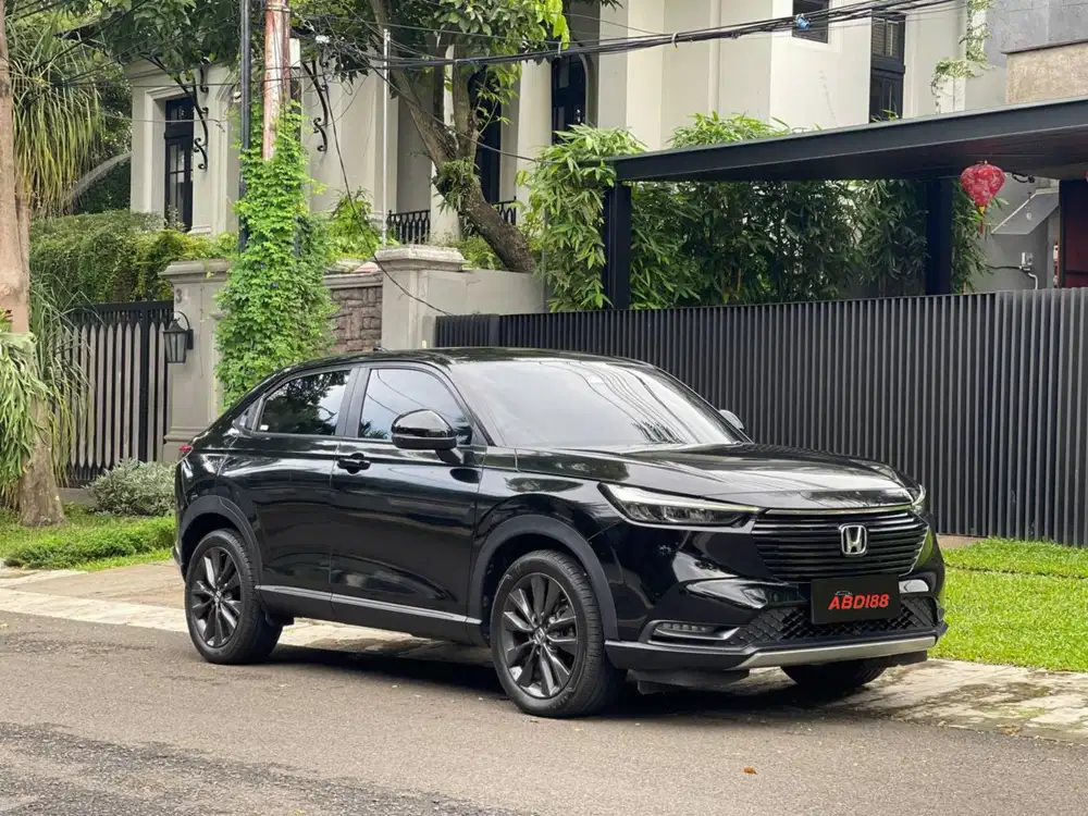 Honda HR-V Hrv 1.5 SE CVt matic 2022 Hitam Metalik
