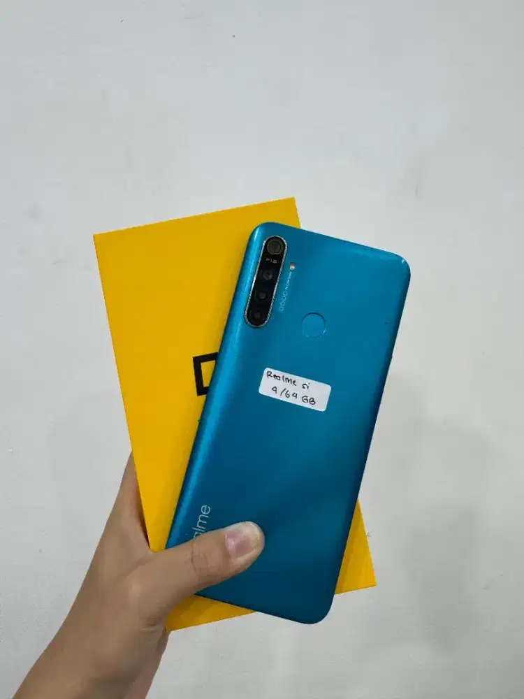 Realmi 5i ram 4/64