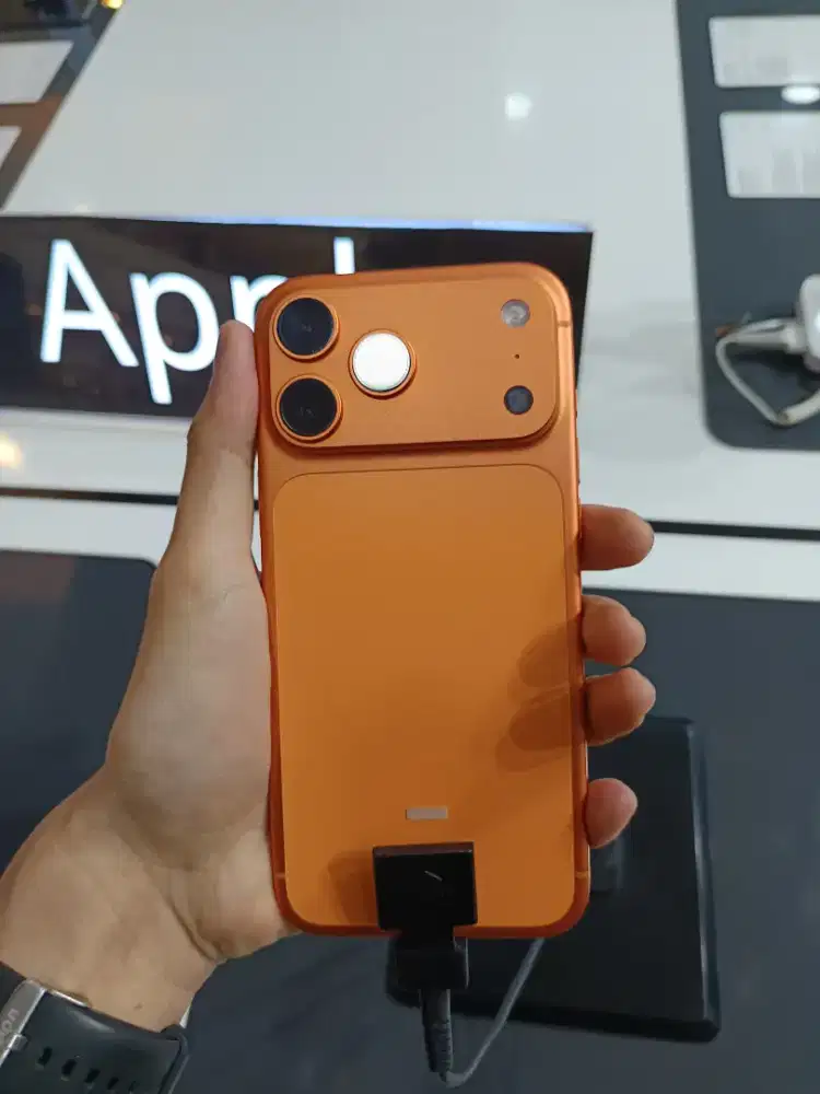 I-Phone 17 Pro Max 256GB Orange Garansi resmi