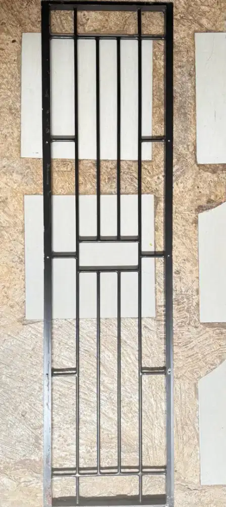 JUAL TRALIS BESI UNTUK JENDELA BEKAS