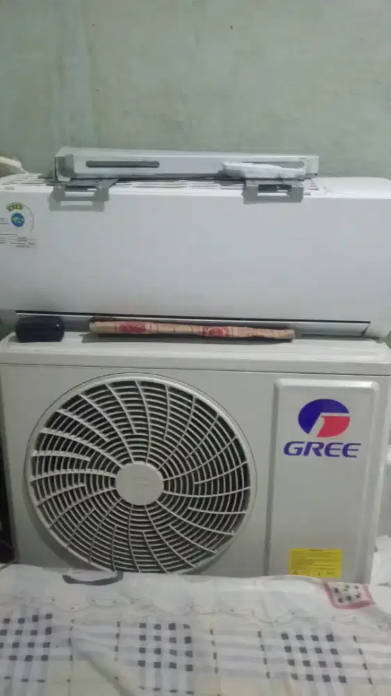 Jual AC 1/2 pk masih bagus