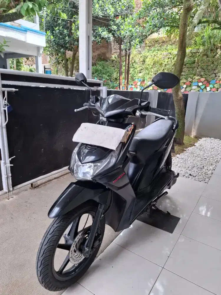 Motor Beat Karbu Hitam Orisinal