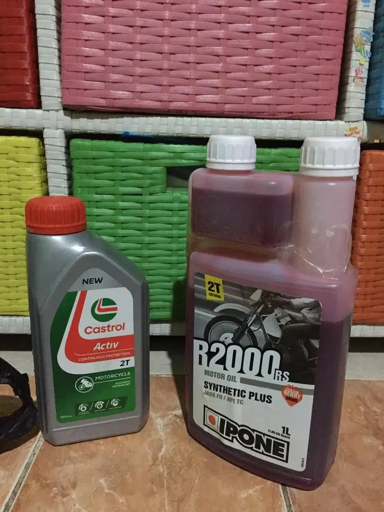 Oli samping baru segel