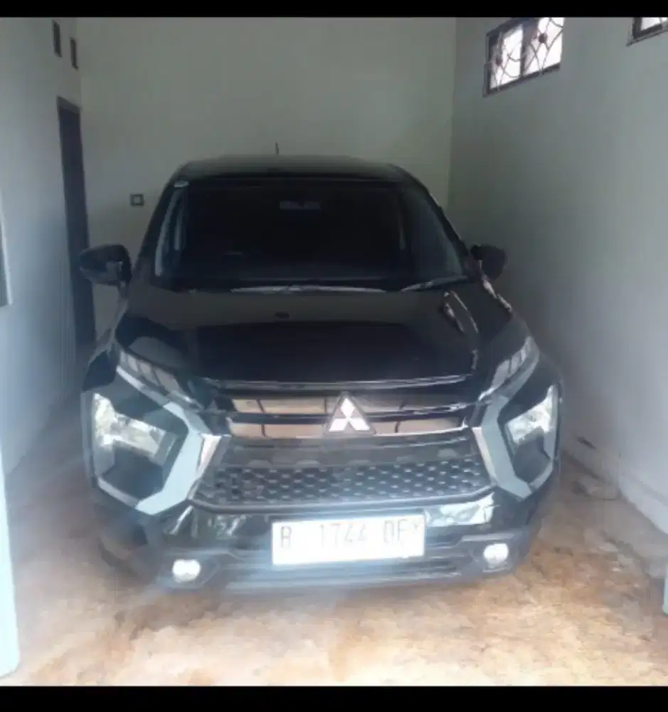 Dijual mobil expander tahun 2022 type GLS