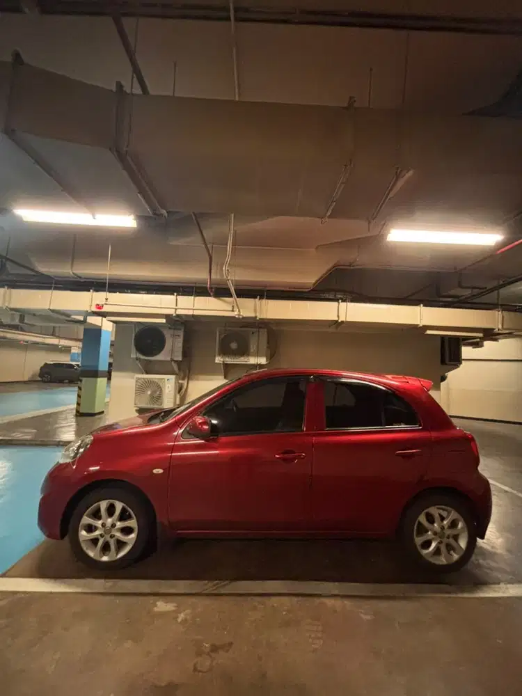 Nissan March 2015 Bensin