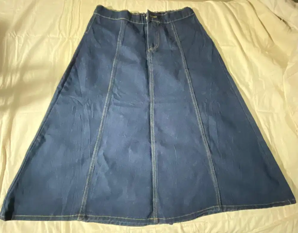 Rok Baru P = 79cm L = 42cm