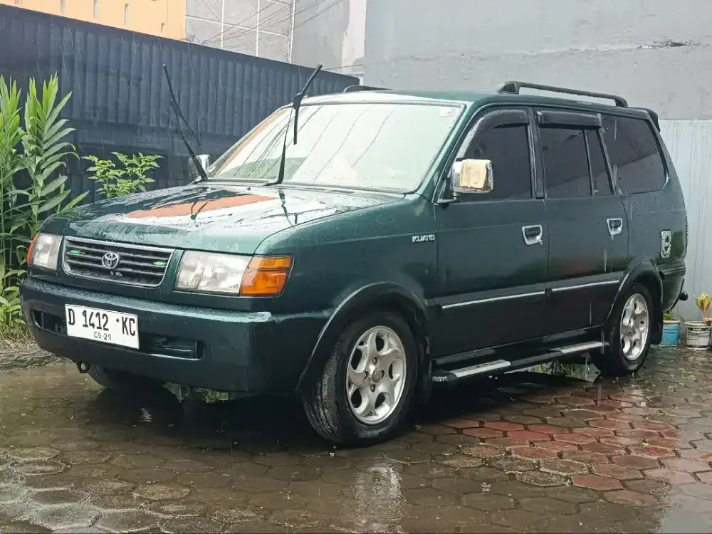 Kijang LGX 1.8 bensin