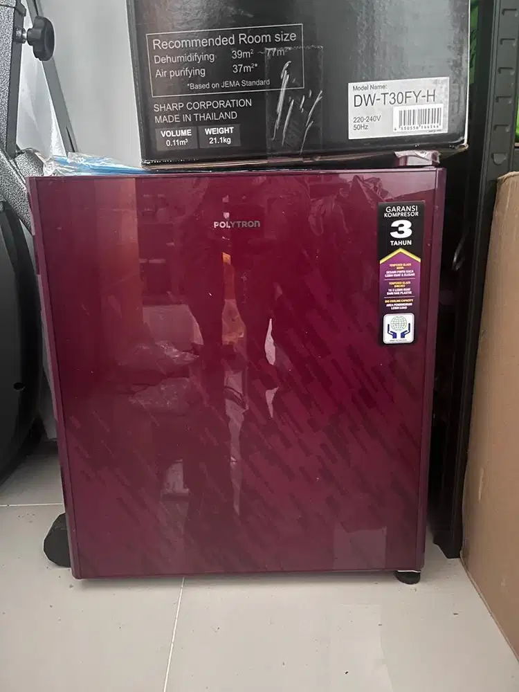 Preloved kulkas mini Polytron