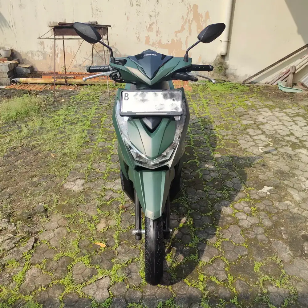 Honda New Beat CBS ISS Deluxe Tahun 2024