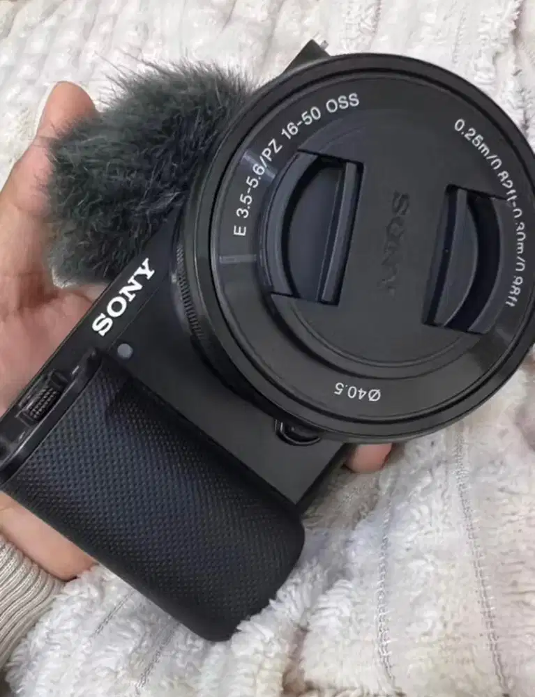 Kamera Sony ZV E10 mirroles camera 16-50mm f3.5-5.6