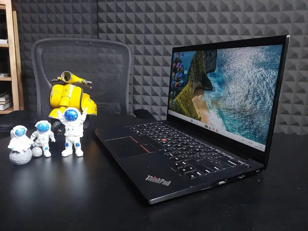 LAPTOP KANTOR RASA SULTAN! ThinkPad E14 G2 i5 11th | RAM 16GB | MULUS
