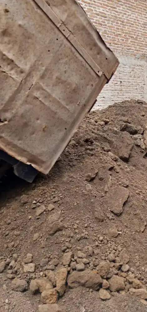 Sirtu Urug / Tanah Taman / Tanah Subur
8 Kubik