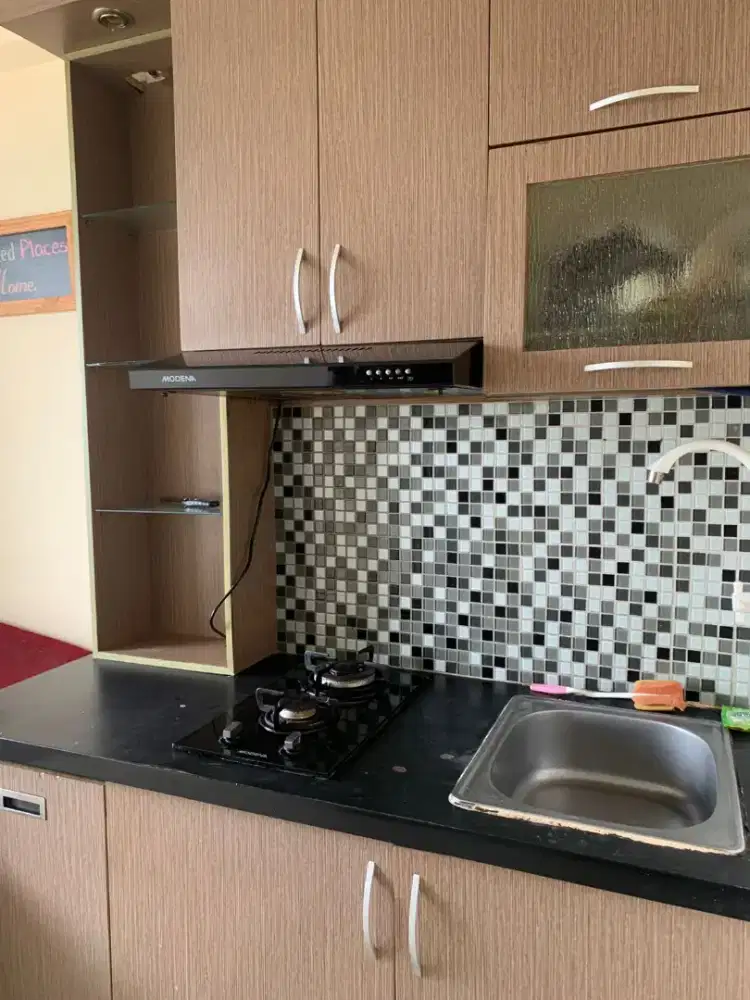 DIJUAL/DISEWAKAN UNIT APARTEMEN GREEN PRAMUKA PUSAT KOTA