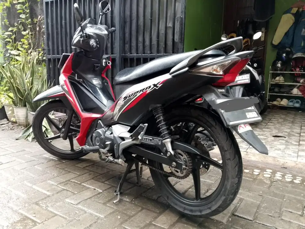 motor honda supra x 125 fi tahun 2020