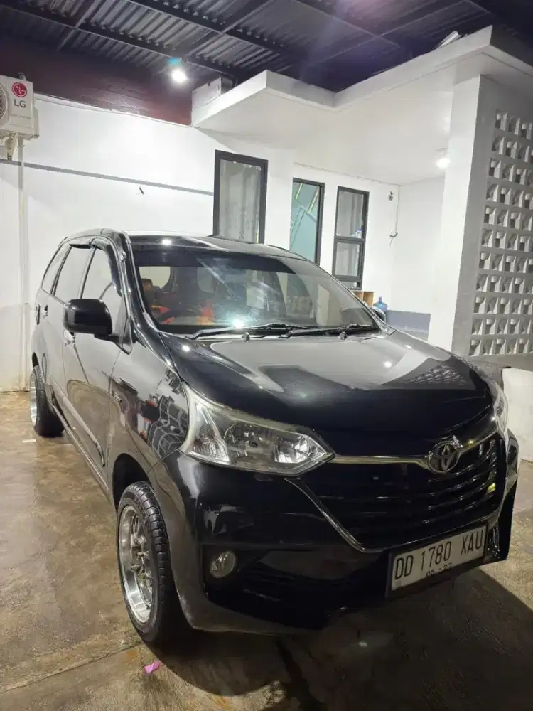 Toyota Avanza G 1.3 Hitam 2018