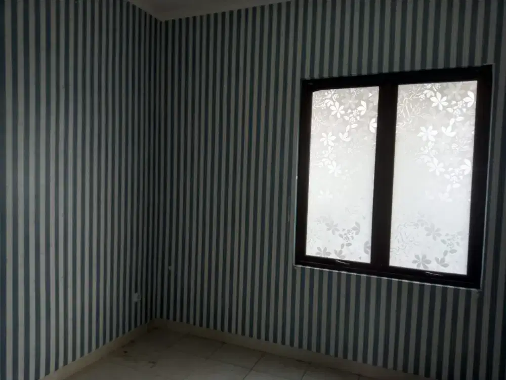 Disewakan rumah 2 lantai di cluster taman sari, harapan indah Bekasi