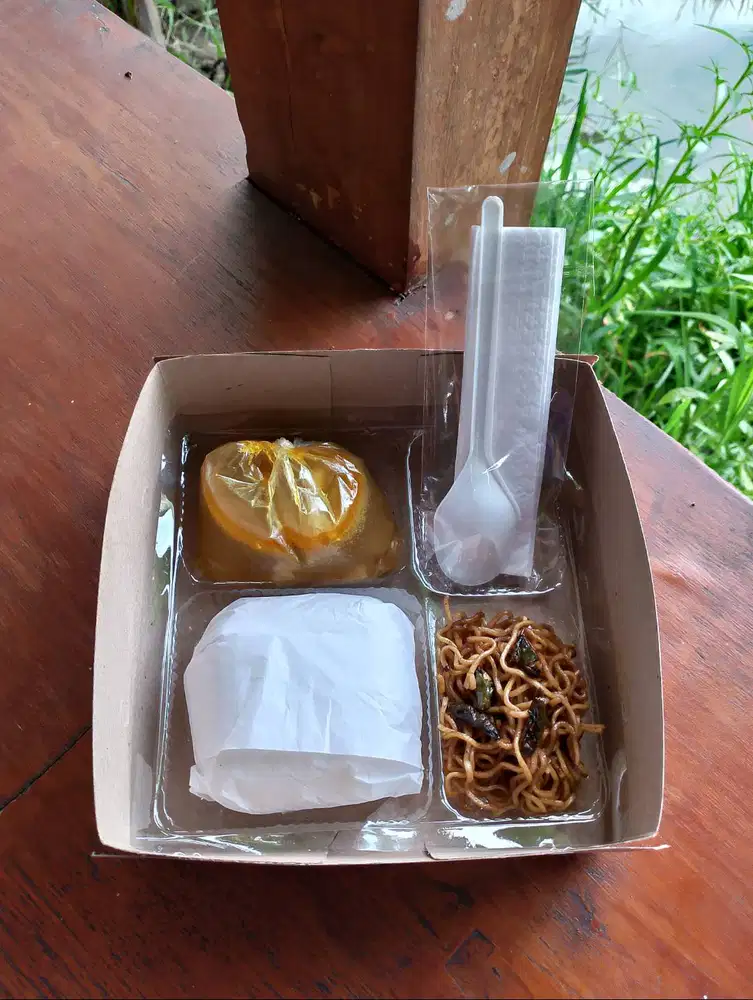 NASI BOX TAKJIL HEMAT