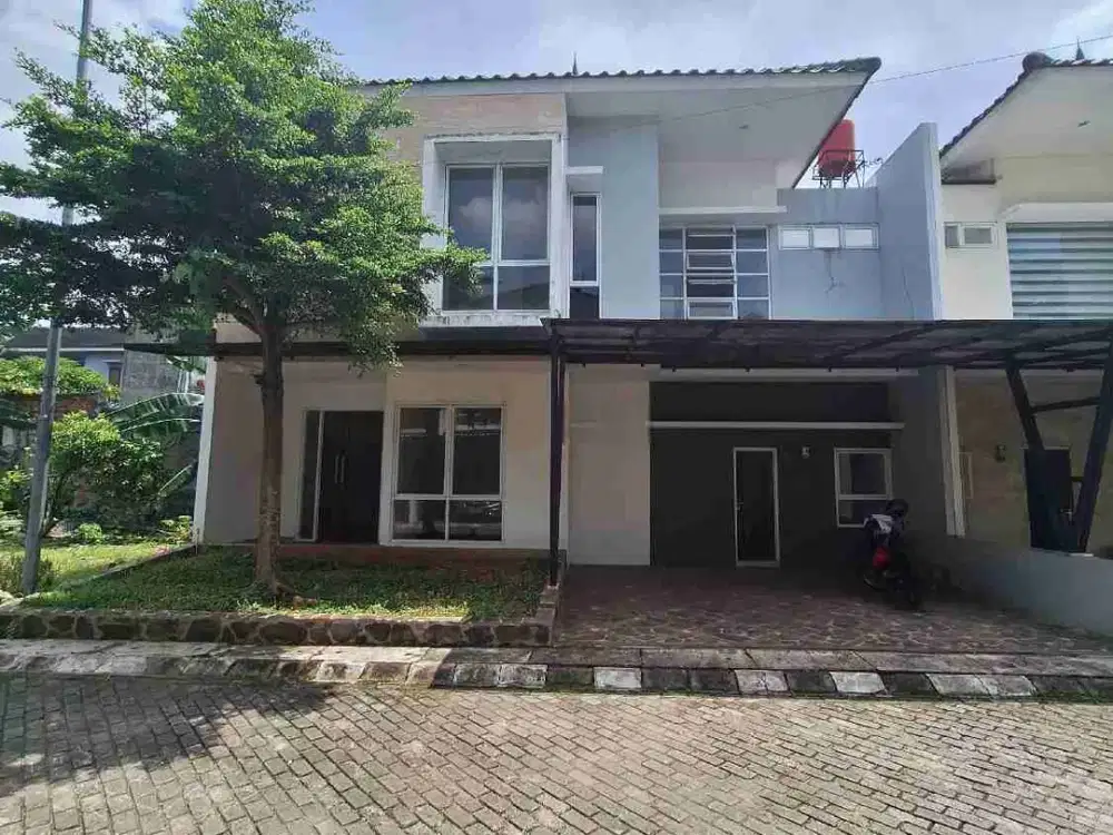 TURUN HARGA BRAND NEW TOWNHOUSE DI VETERAN
