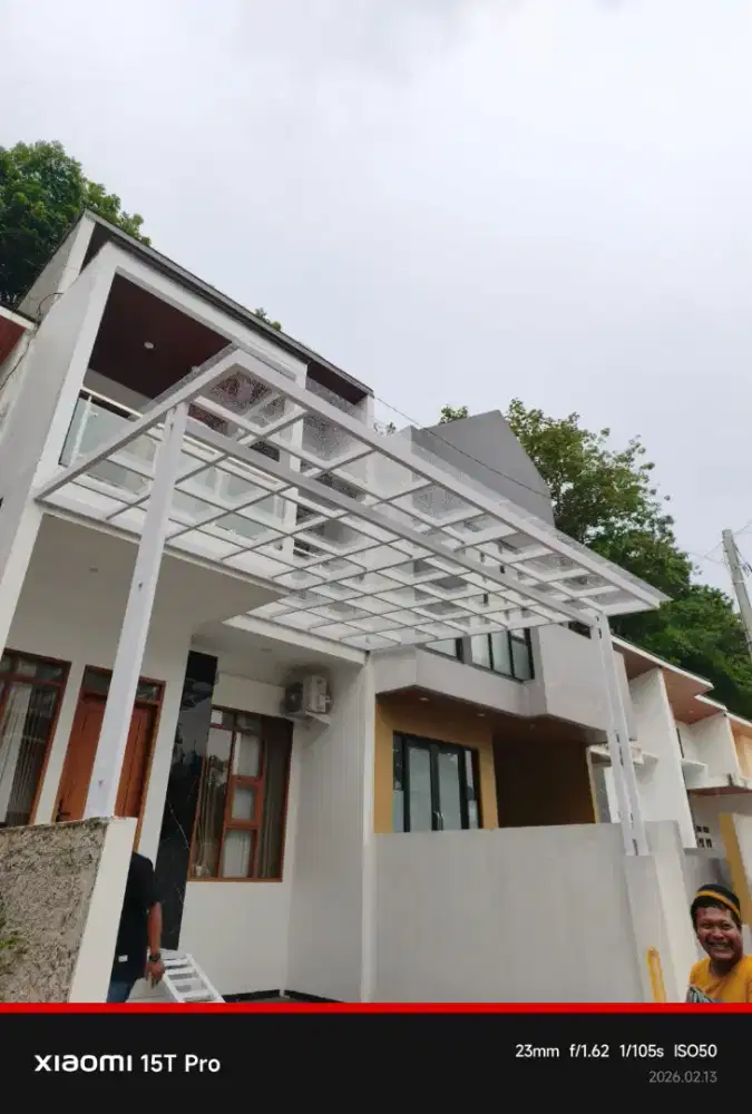 Knopi atap solarflet