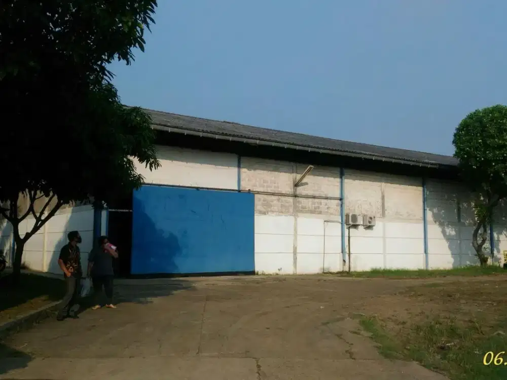 Dijual pabrik plastik bonus mesin di cibitung bekasi