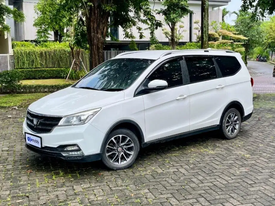 WULING CORTEZ 1.8 C MATIC 2018