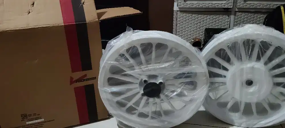 Velg Vrossi r14 p18