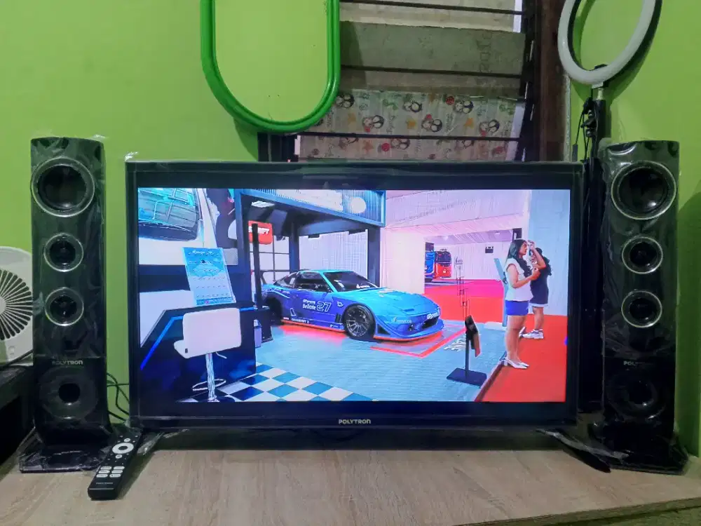 BU Smart TV Polytron 32