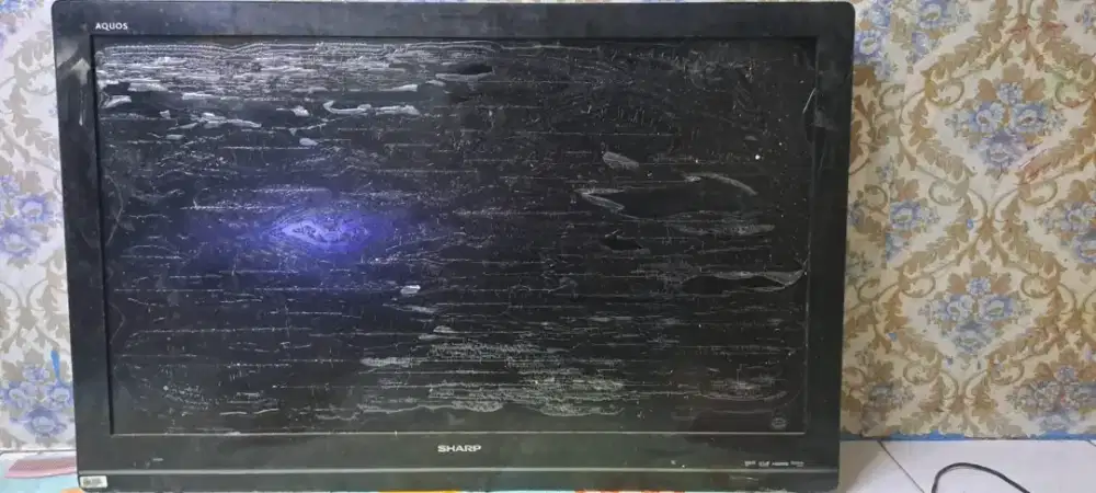 TV LCD 40iN Mati Lok Kemanggisan