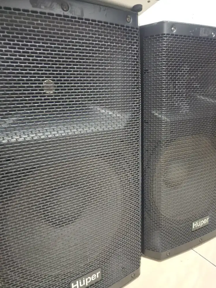 SPEAKER AKTIF 15 inch  HUPER JS10 Sepasang
