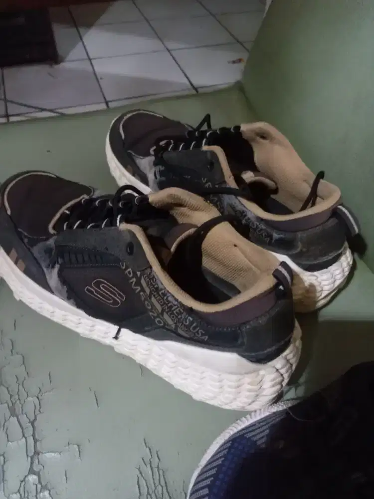 Sepatu dewasa dan anak jual cepet murah