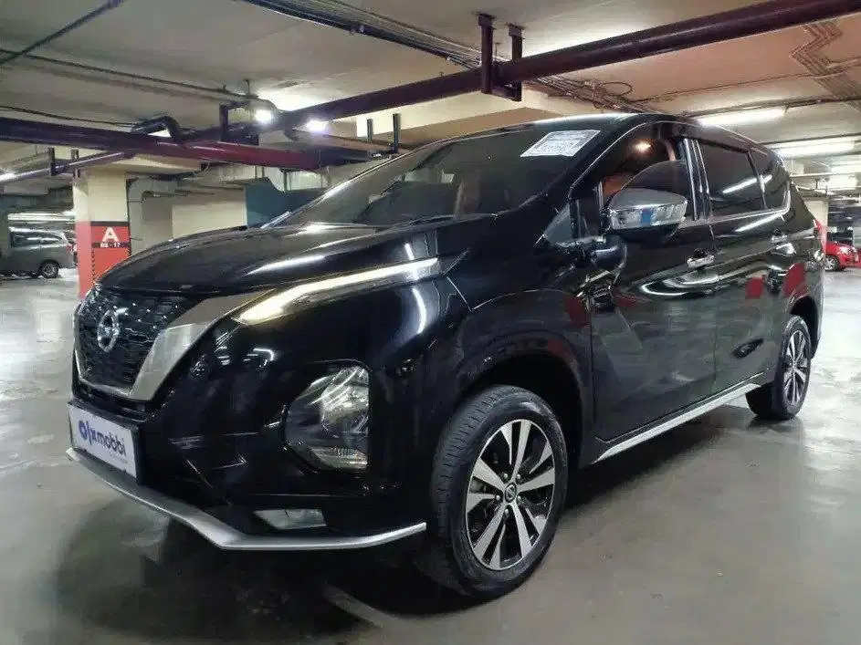 Pajak Panjang - Nissan Livina 1.5 VL Bensin-AT 2023