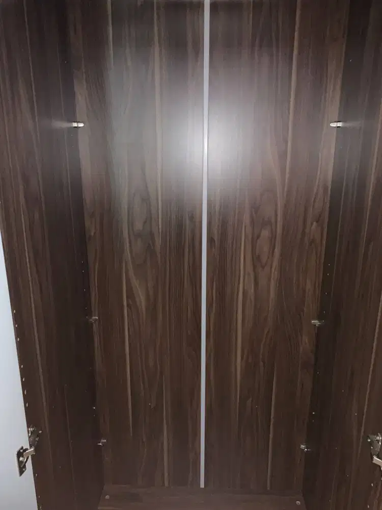 BRAND INFORMA LEMARI 4 PINTU KNOCK DWON