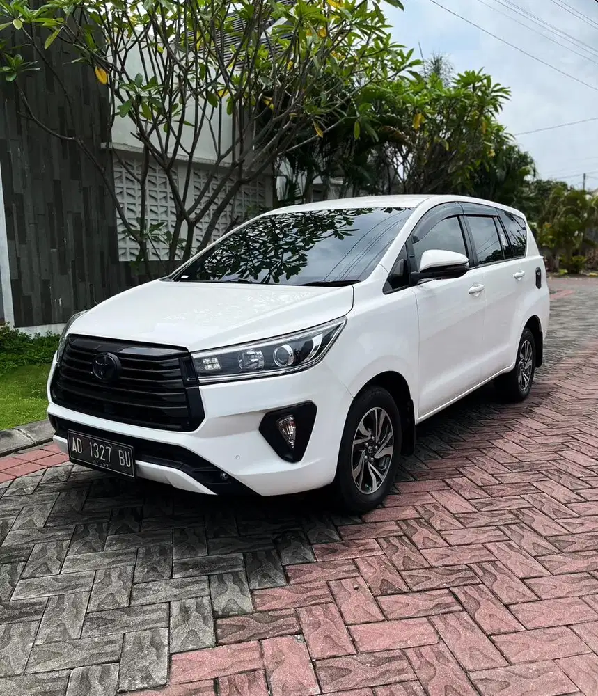 Innova V Diesel AT Tahun 2022 Terawat