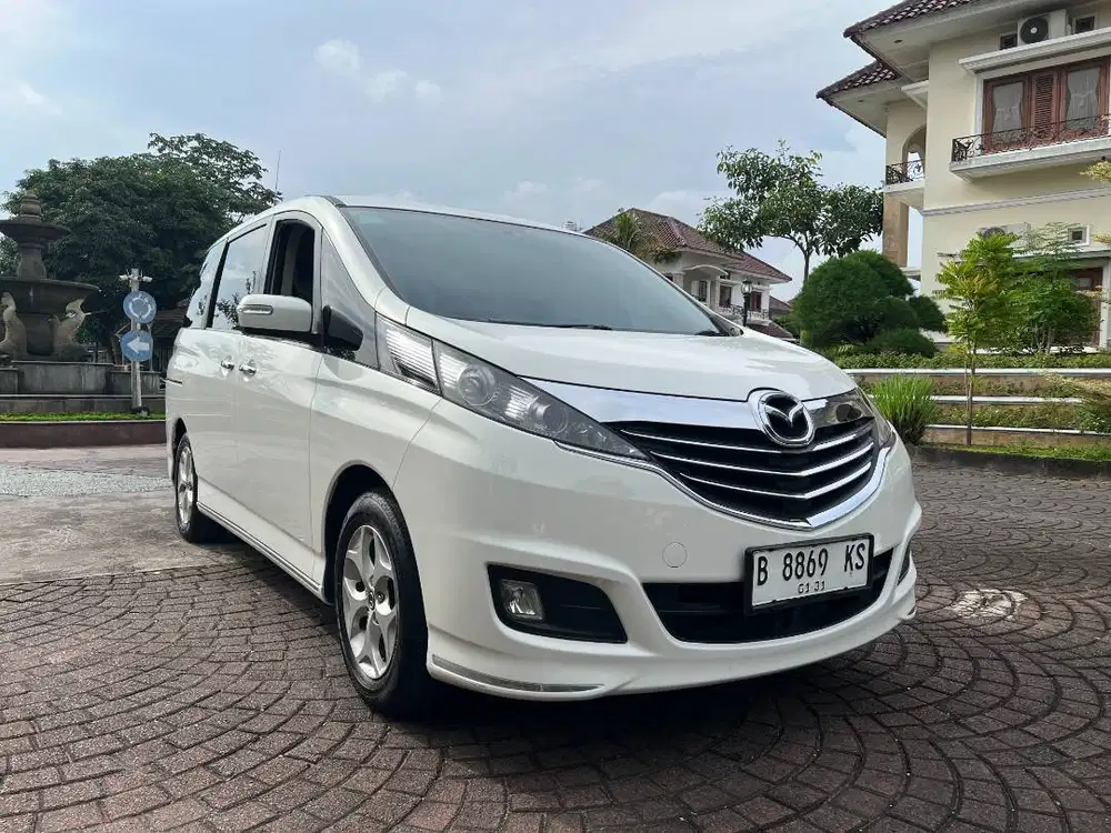 Mazda Biante 2.0 Skyactive Automatic 2016