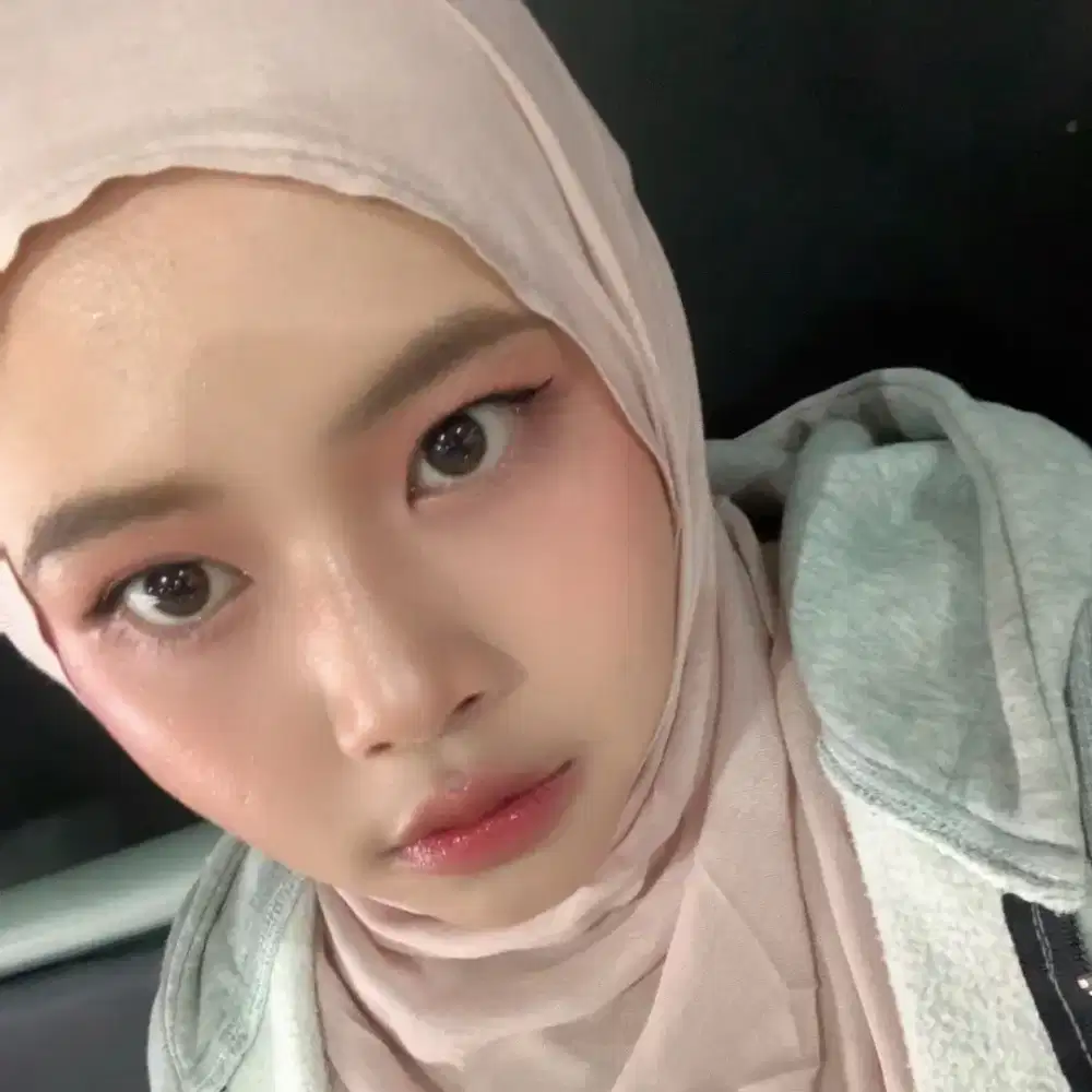 SEDANG MENCARI PEKERJAAN HOST LIVE PAGI