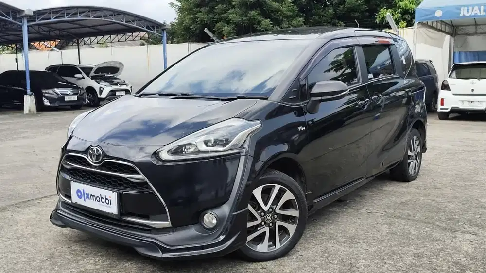 Pajak Panjang - Toyota Sienta 1.5 Q Bensin-AT 2016