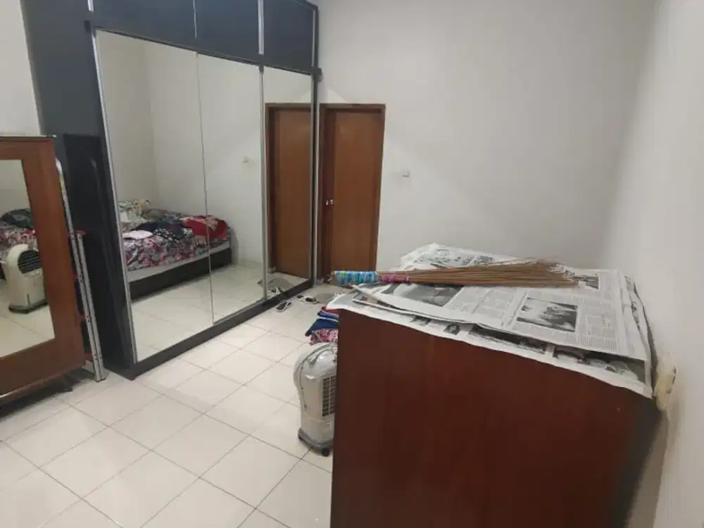 DIJUAL RUMAH DI KEMBAR TIMUR