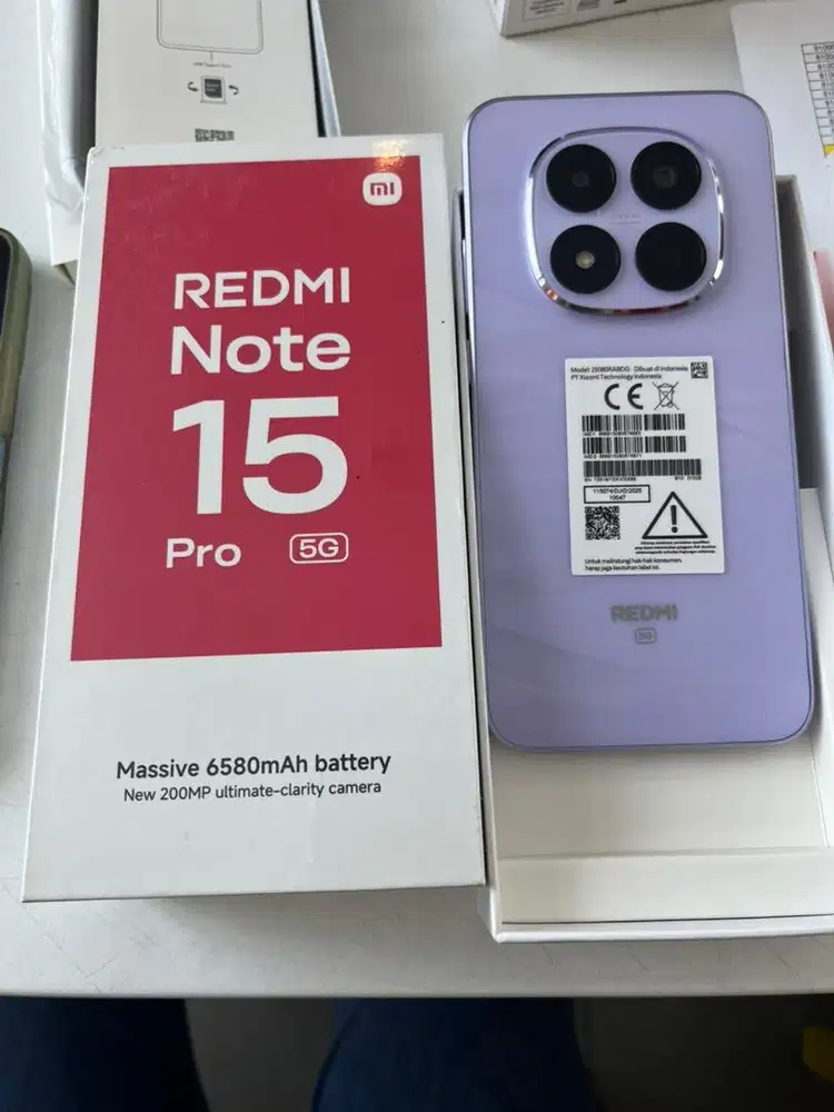 Redmi note 15pro 5G 8/256GB FREE BUDS 6 play