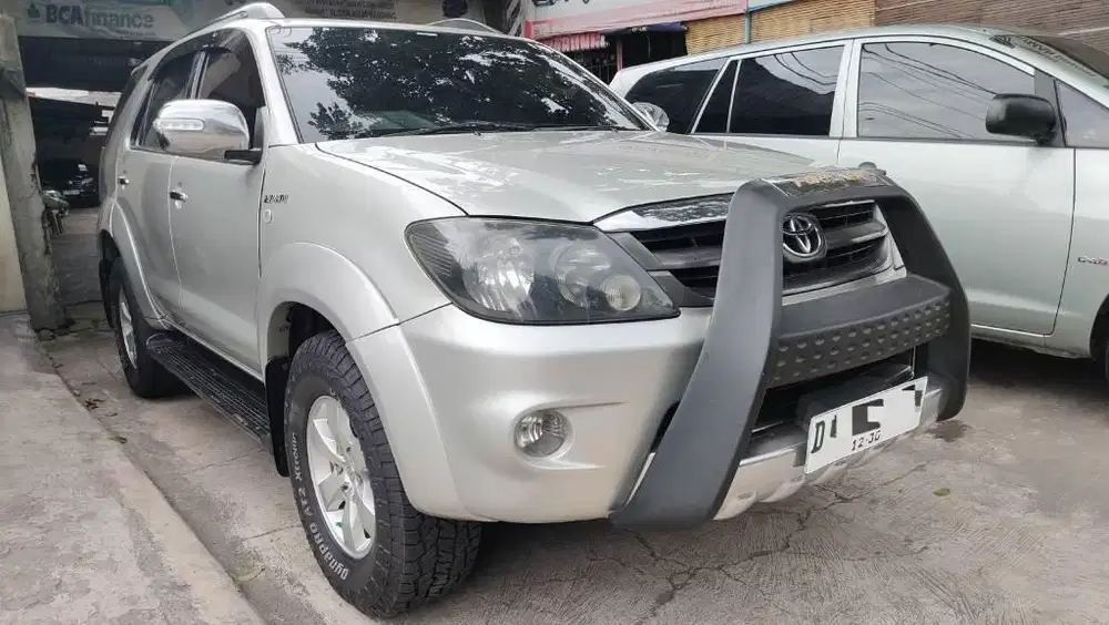 FORTUNER G AT MATIC 2005 MULUS TERAWAT