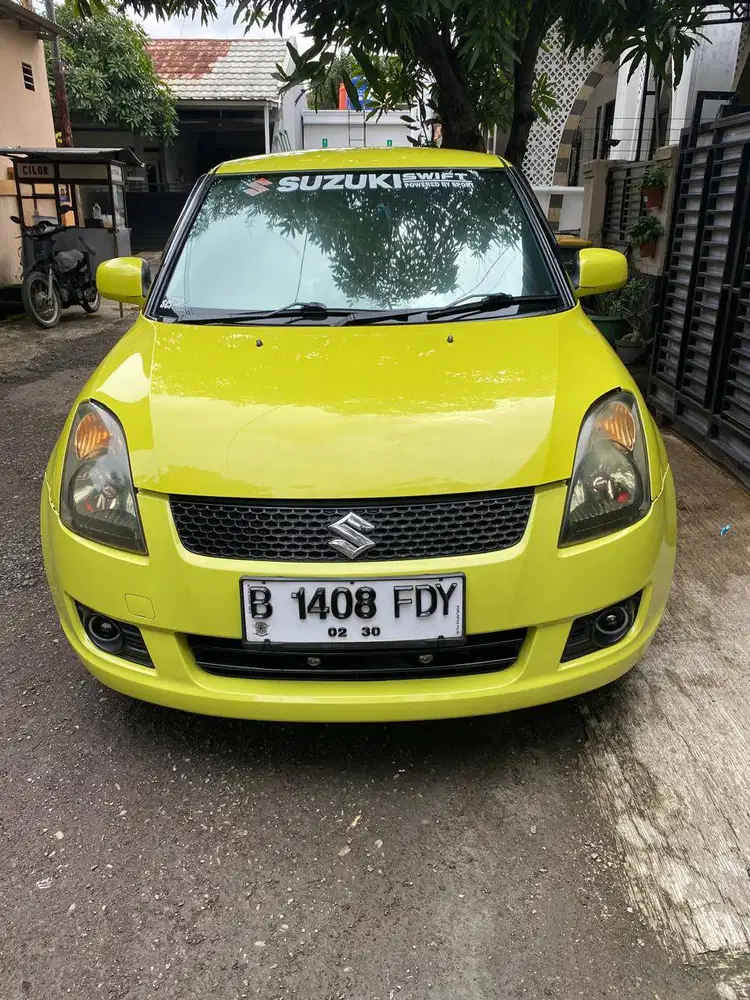 2004 Suzuki Swift 1.5 ST CBU - Manual
