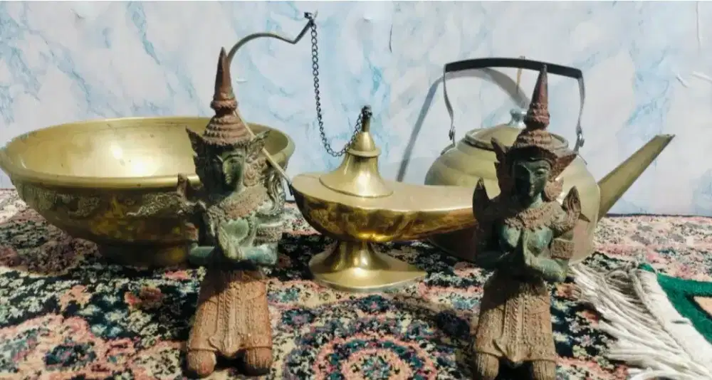 Hiasan kuningan tua borongan