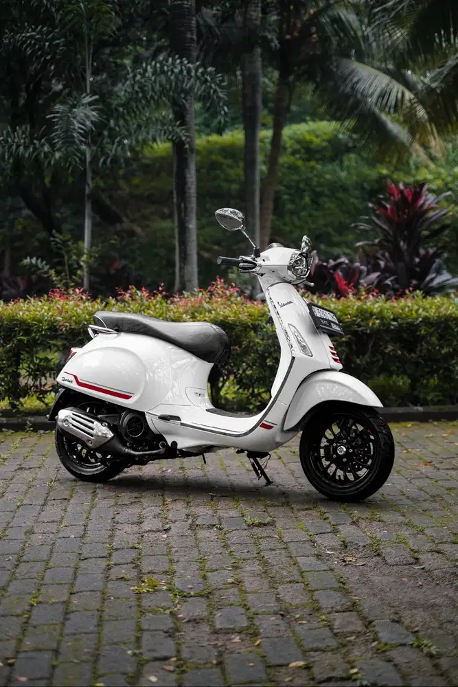 JUAL VESPA MATIC BEKAS/SECOND SPRINT 2022  MURAH BERGARANSI