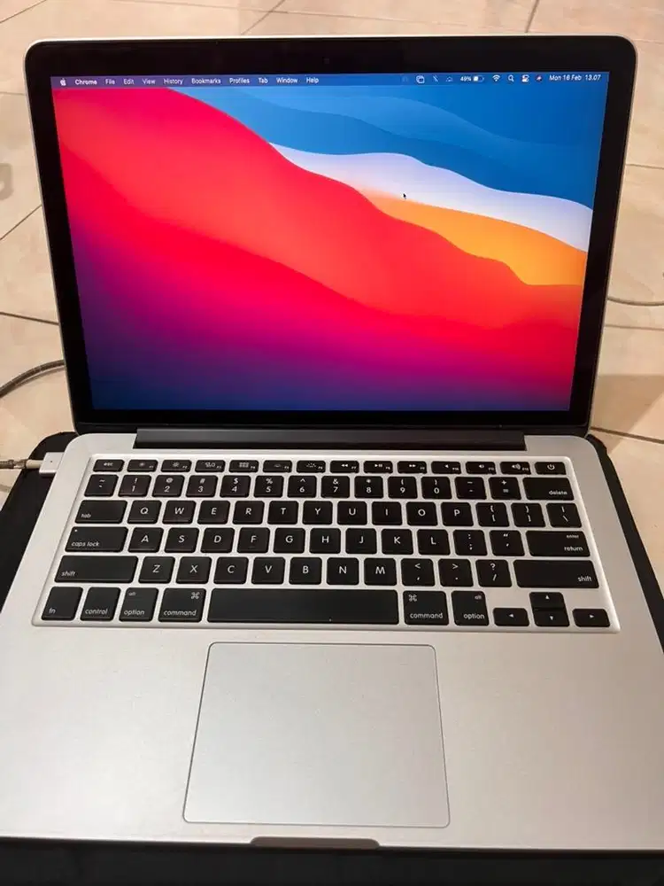Dijual laptop Macbook Pro 2014