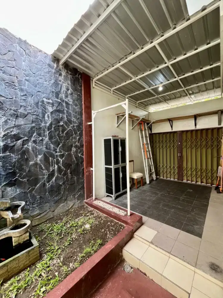 Rumah modern minimalis dekat Kampus UAD,RS Wirosaban