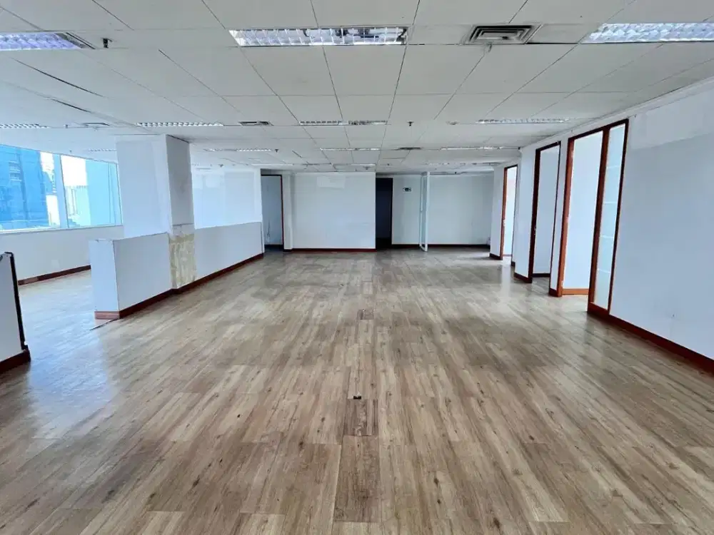 Sewa ruang kantor di Menara Ravindo, Kebon Sirih, Jakpus