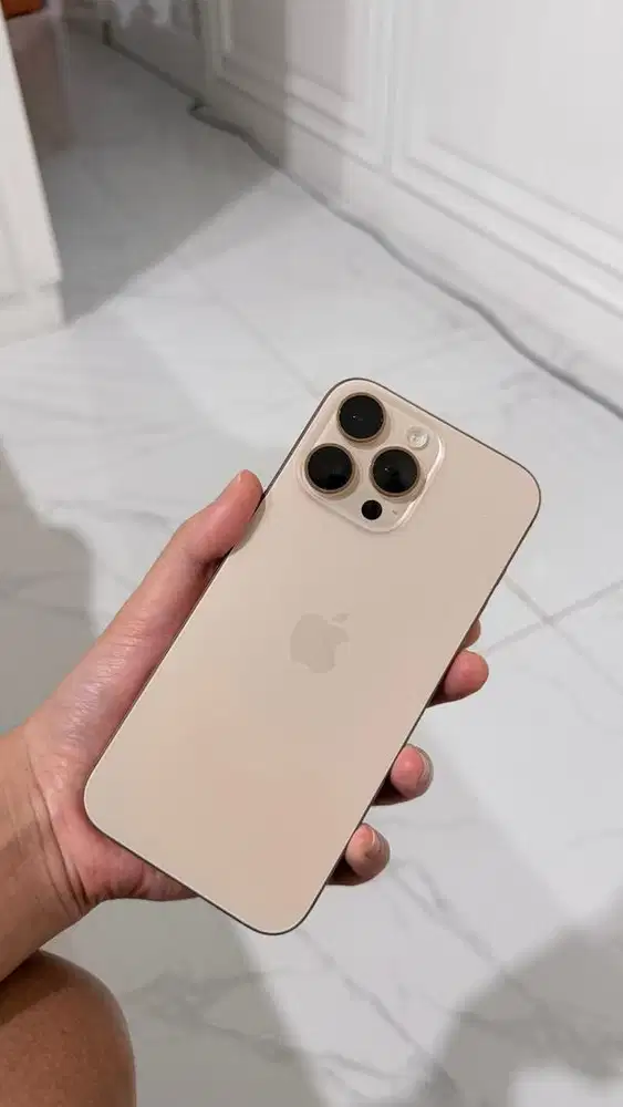 Iphone 16 pro max 512Gb dessert