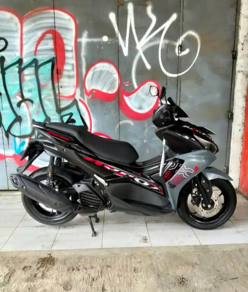 Yamaha Aerox 2024 Dp 1,1 Juta