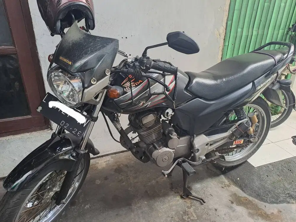 Megapro 2006 standart original