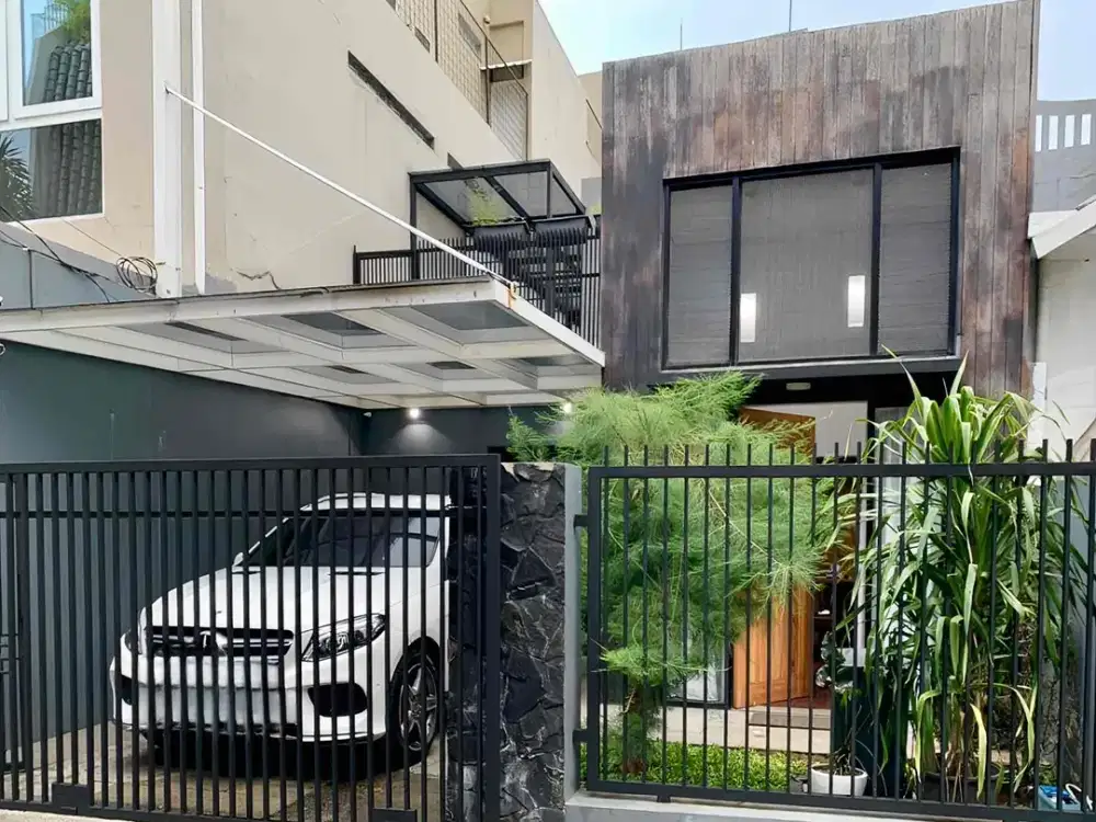 Jual Rumah Bagus 7x18m2 di Tulodong SCBD Strategis Keb Baru